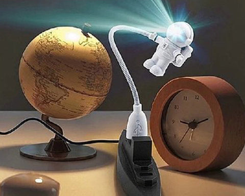 33 cm Creative Astronaut Adjustable LED USB Light for PC and Laptop