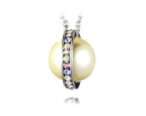 Around the Pearl Pendant Necklace